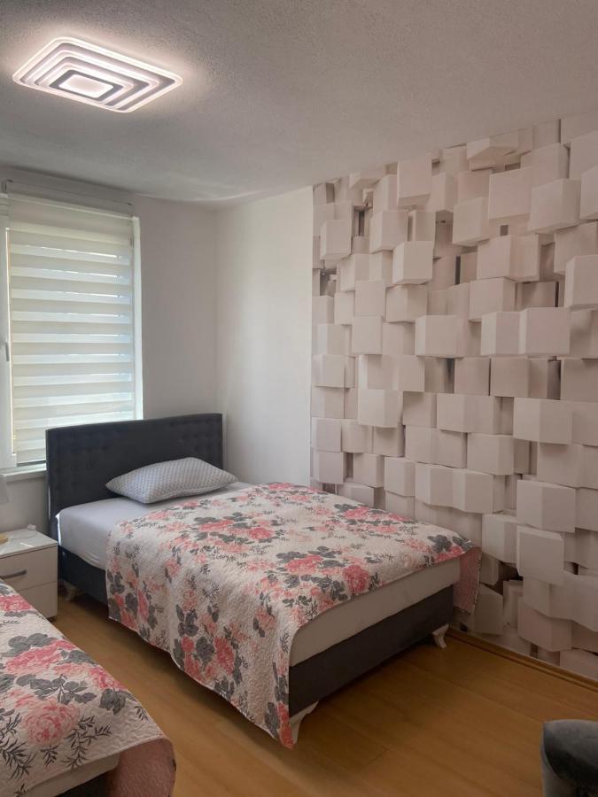Apartman Citylux Bihać Esterno foto