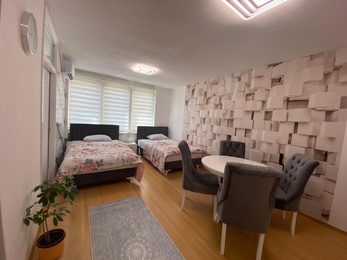 Apartman Citylux Bihać Esterno foto
